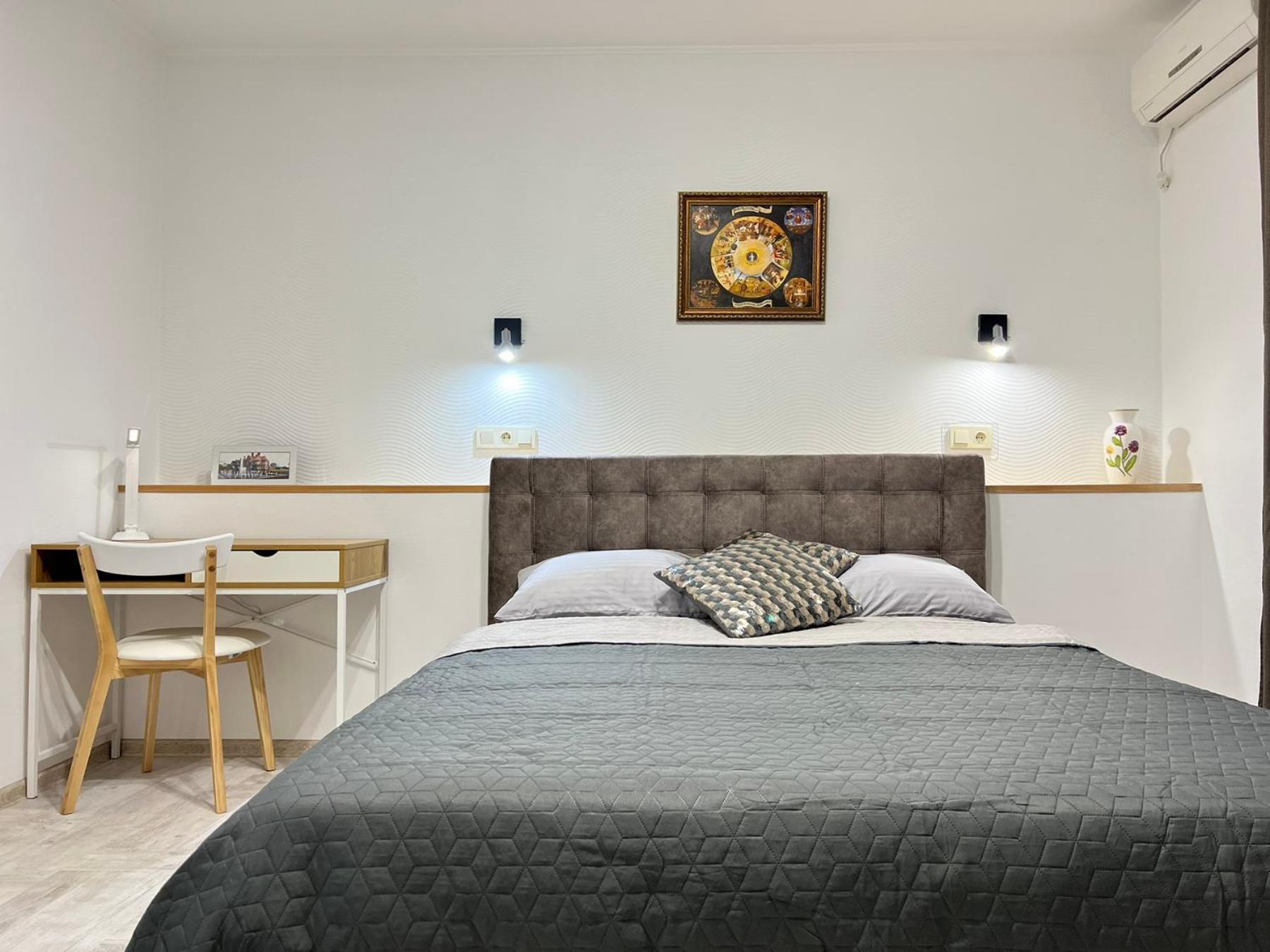 Chernigov City Apartments Na Peremohy Екстериор снимка