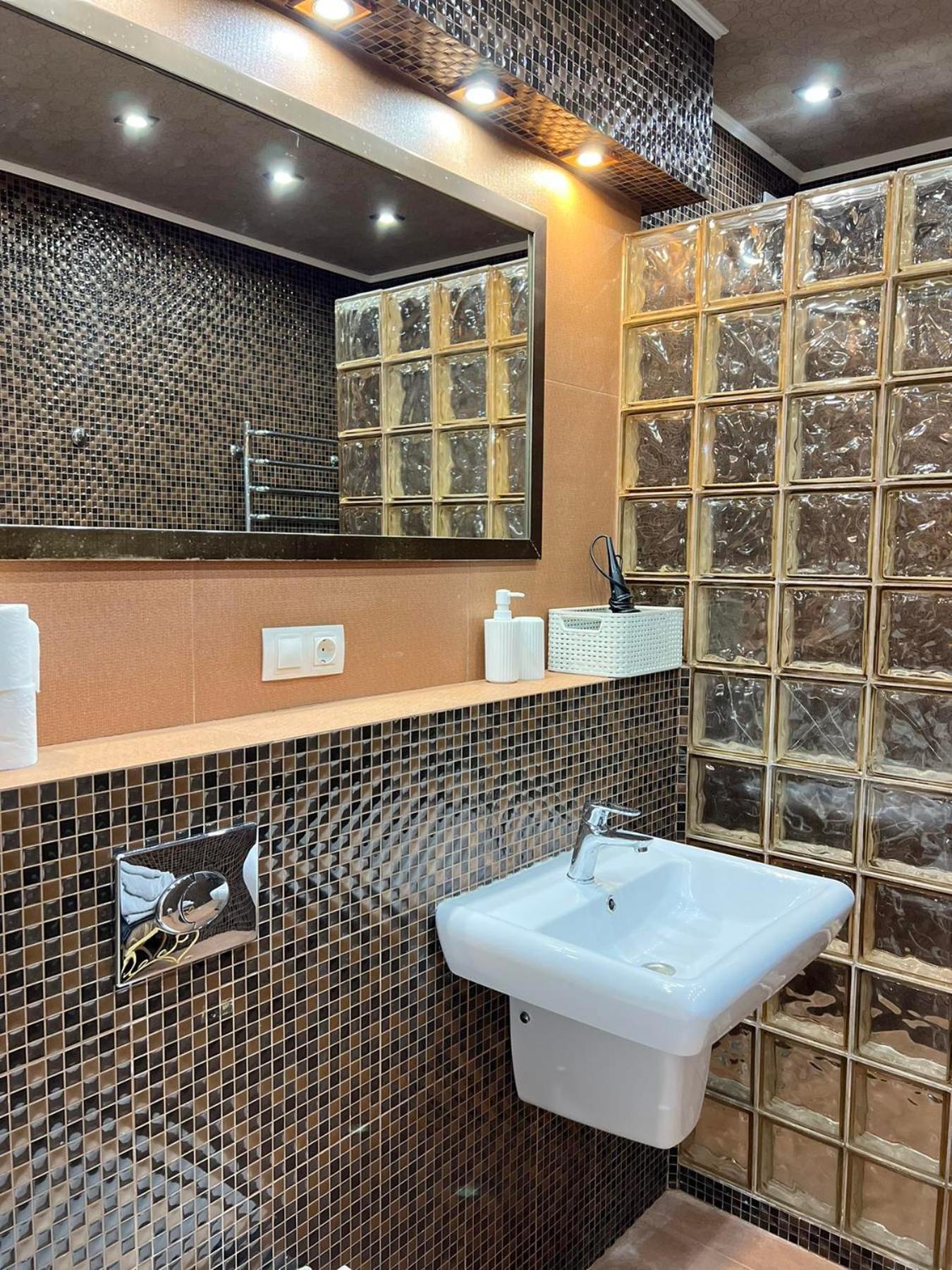Chernigov City Apartments Na Peremohy Екстериор снимка